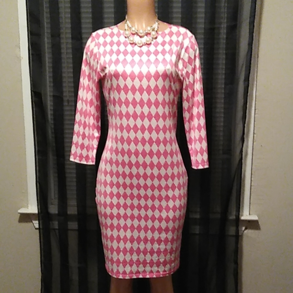 Dress - Picture 4 of 4